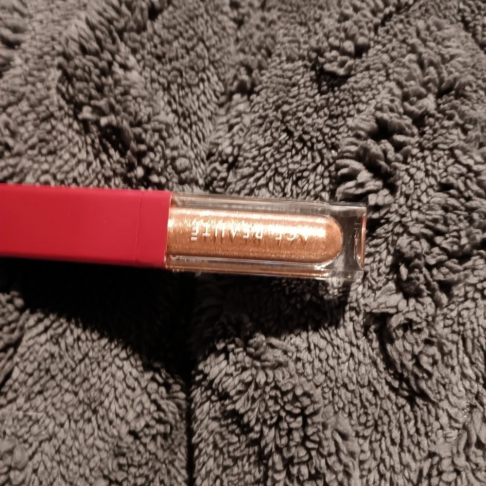 Ace Beaute Maximum Impact Liquid Eyeshadow - Pink